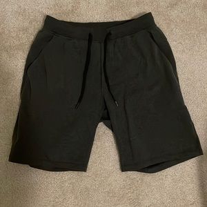 Lululemon elastic shorts, charcoal